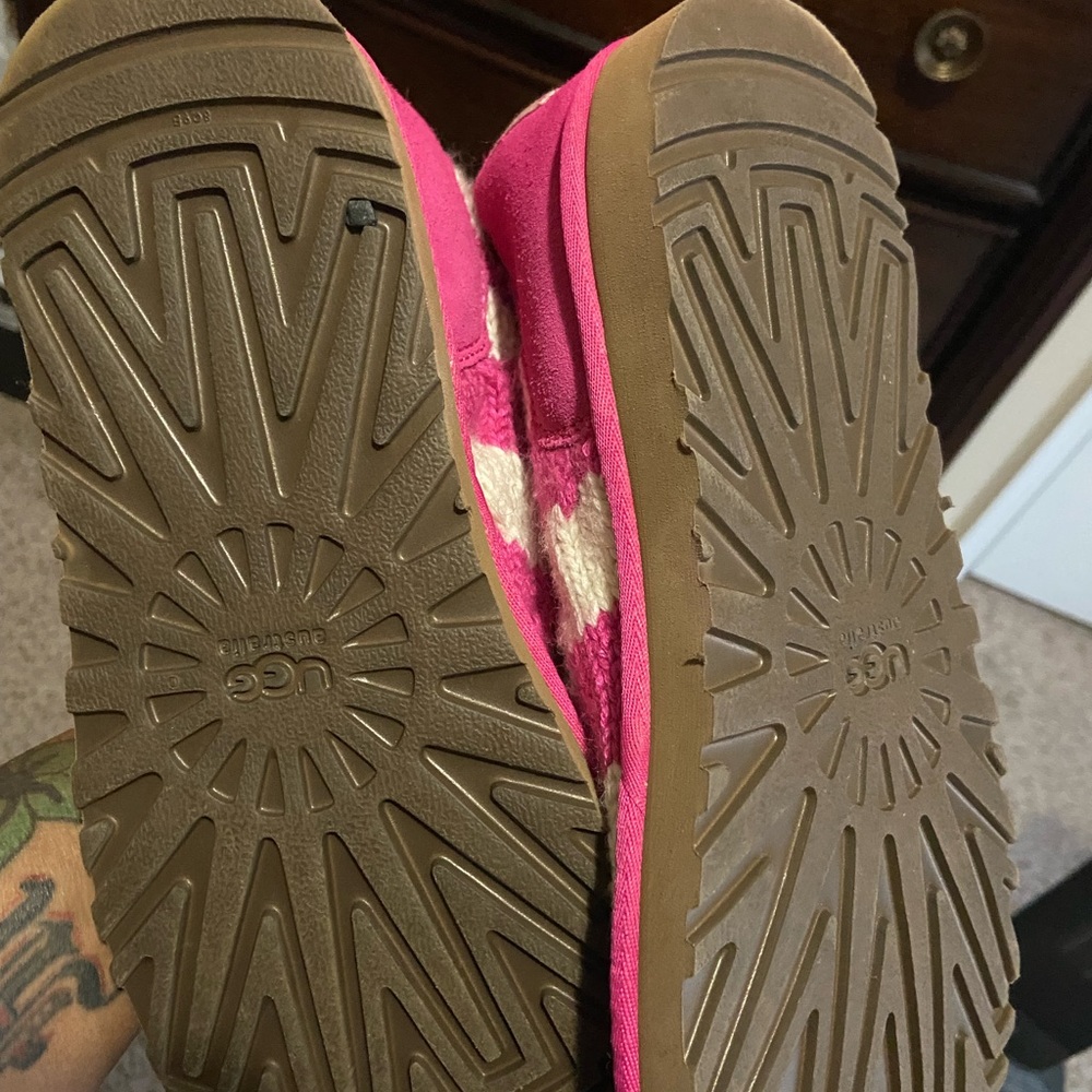 Uggs - Picture 5 of 6